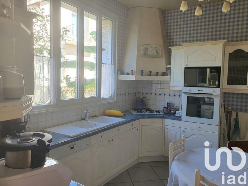 Maison - 191 m² - 7 pièces