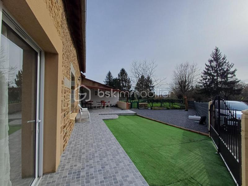 Maison - 110 m² - 5 pièces