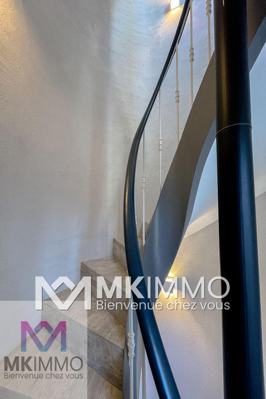 Maison - 104 m² - 4 pièces