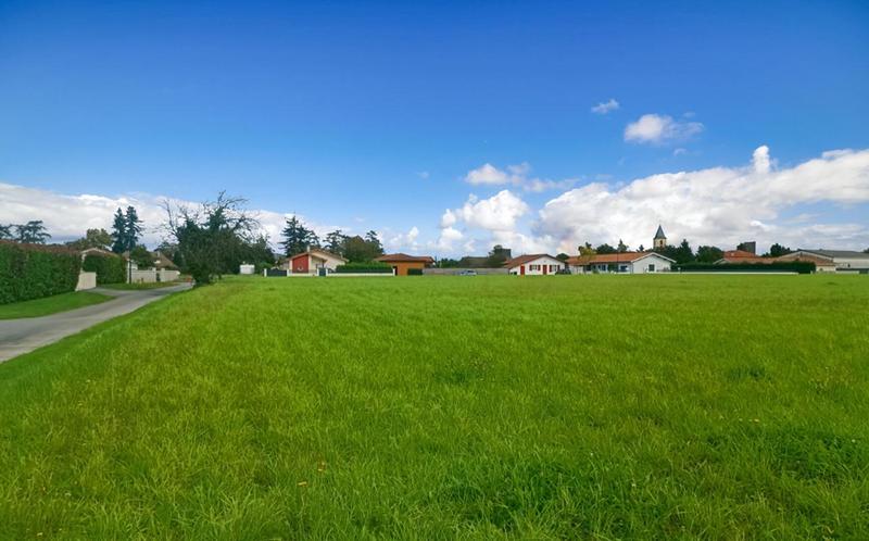 Terrain constructible - 11 000 m²