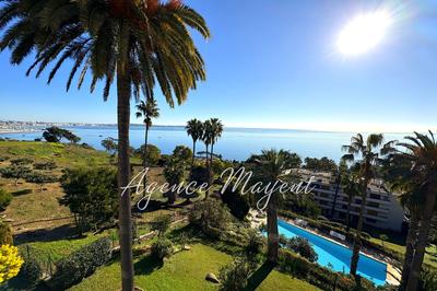 Appartement - 176 m² - 4 pièces