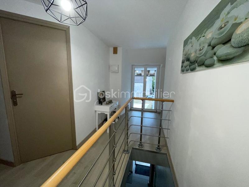 Maison - 160 m² - 8 pièces