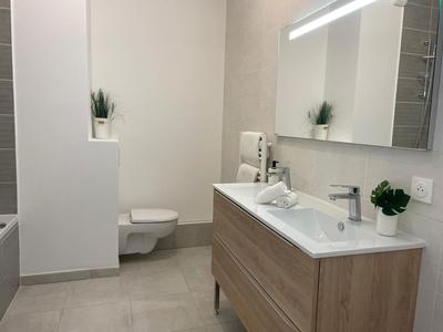 Appartement - 75 m² - 3 pièces