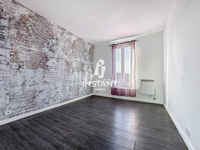 Appartement - 23 m² - 9 pièces