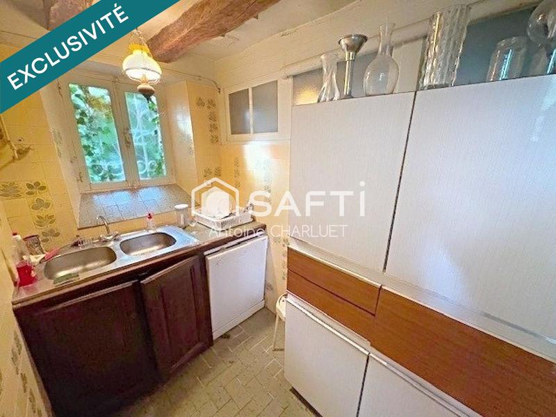 Maison - 410 m² - 11 pièces