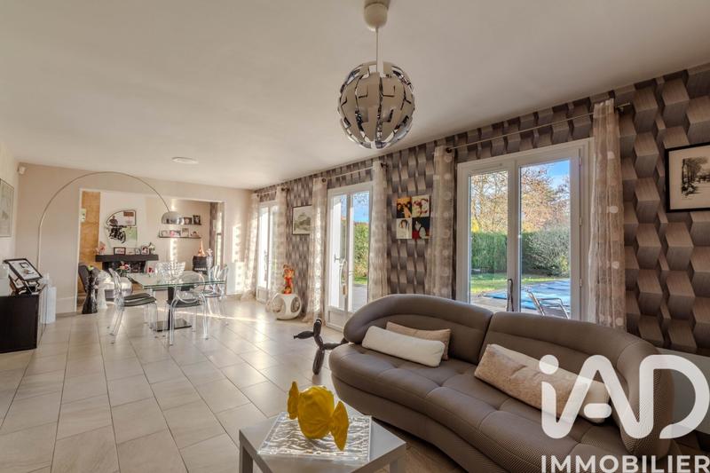 Maison - 158 m² - 6 pièces