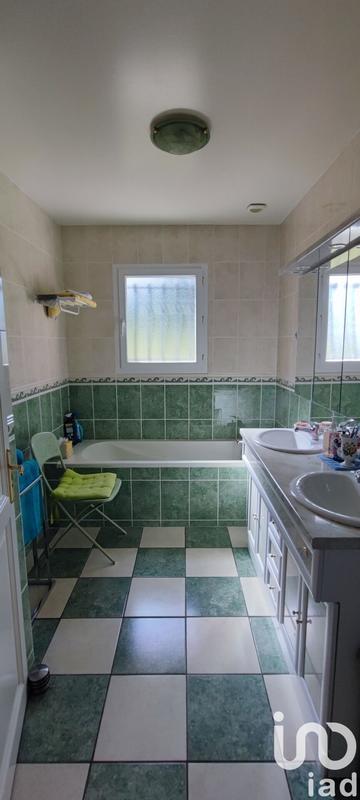 Maison - 142 m² - 5 pièces