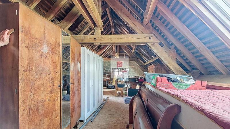 Maison - 110 m² - 4 pièces