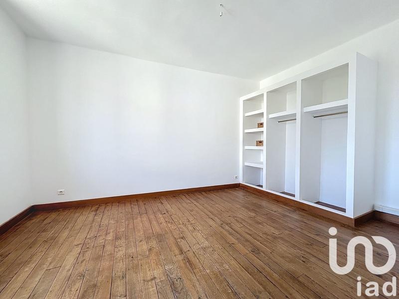 Maison - 211 m² - 7 pièces