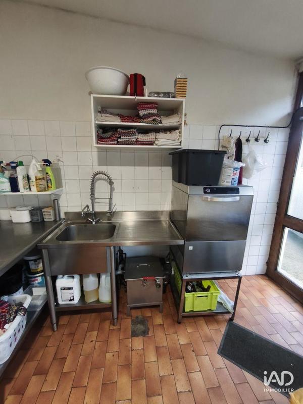 Local commercial - 131 m²