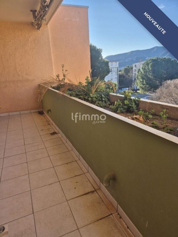 Appartement - 95 m² - 5 pièces