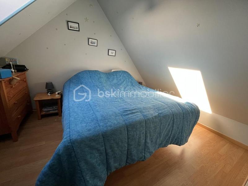 Maison - 180 m² - 11 pièces