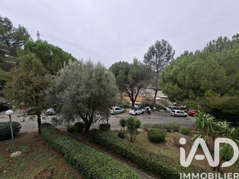 Appartement - 86 m² - 5 pièces