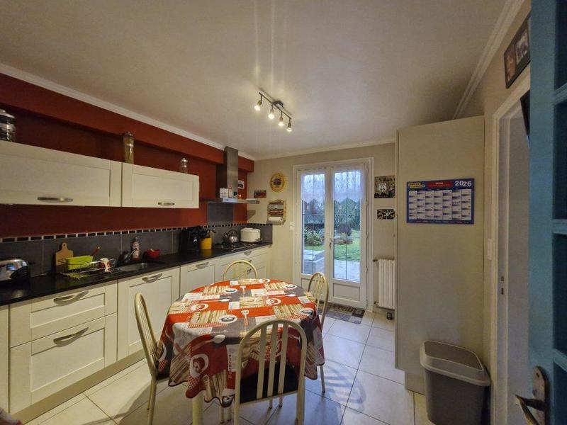 Maison - 189 m² - 9 pièces