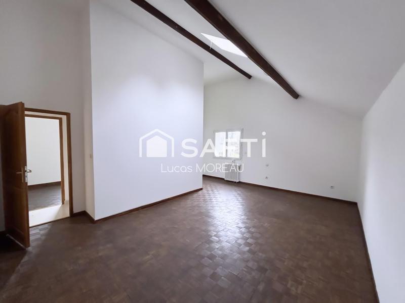 Villa - 314 m² - 10 pièces