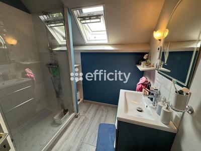 Pavillon - 157 m² - 8 pièces