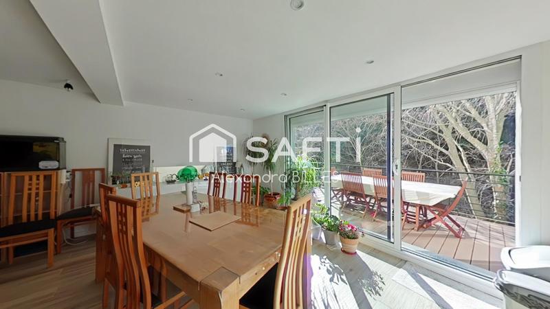 Maison - 117 m² - 5 pièces