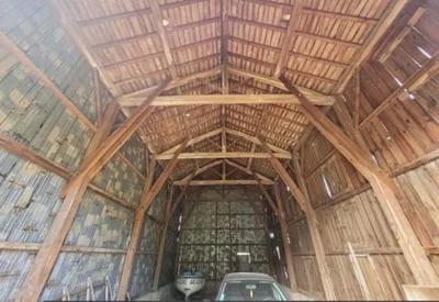 Grange - 90 m² - 1 pièce