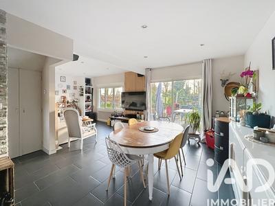 Maison - 88 m² - 4 pièces