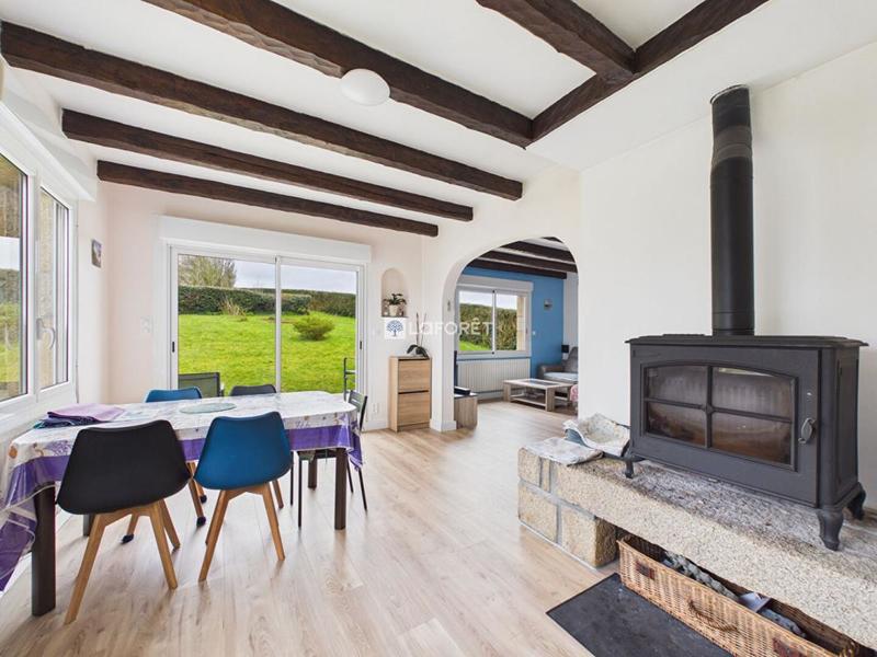 Maison - 175 m² - 8 pièces