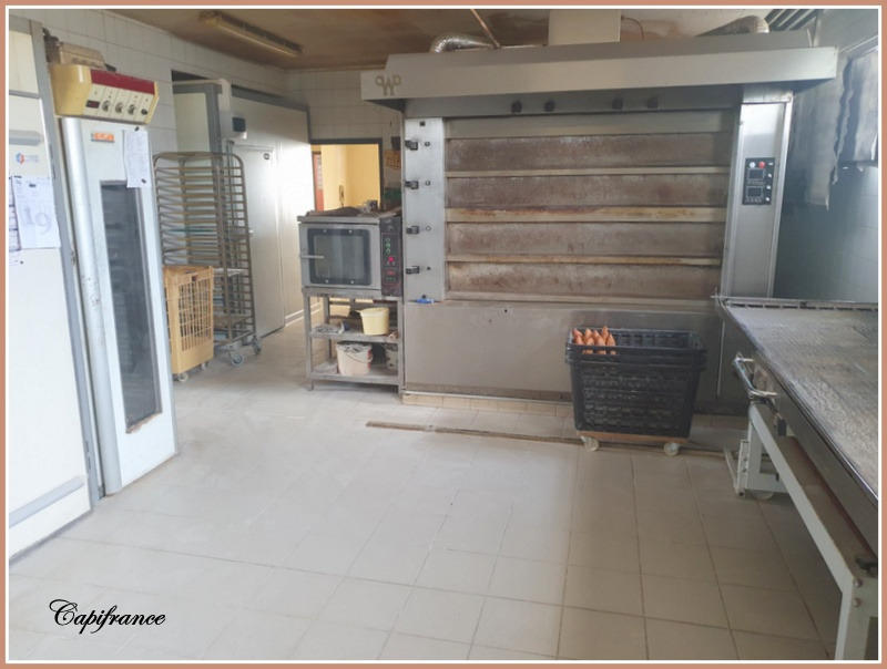 Fonds de commerce - 330 m²