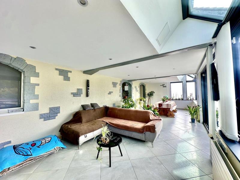 Maison - 140 m² - 3 pièces