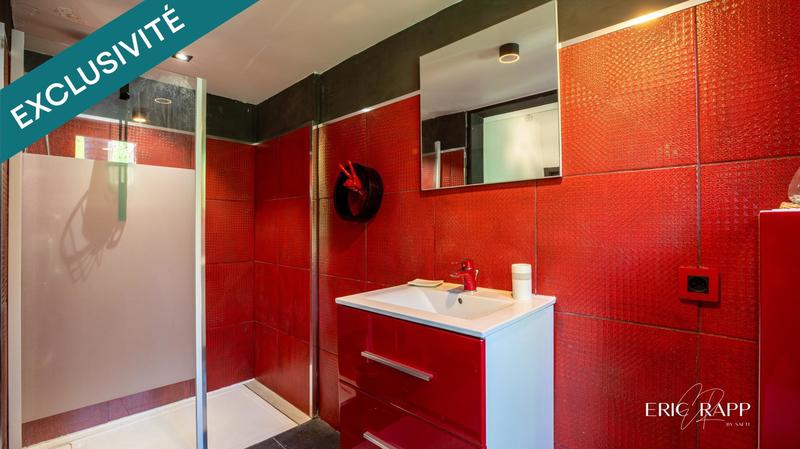 Maison - 211 m² - 7 pièces