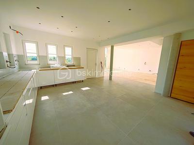 Maison d'architecte - 144 m² - 5 pièces