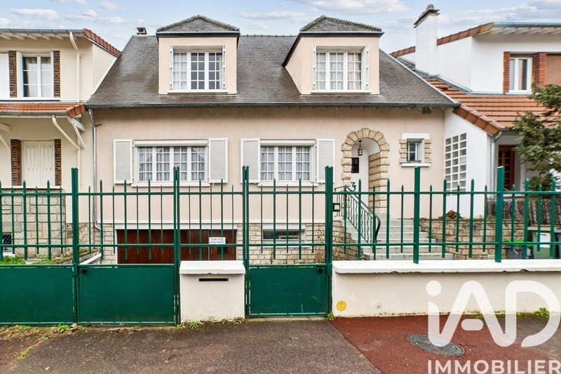 Maison - 195 m² - 8 pièces