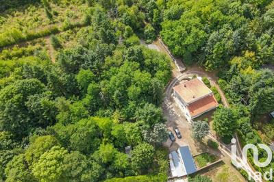 Maison - 166 m² - 7 pièces