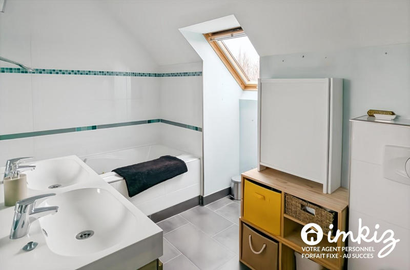 Maison - 140 m² - 6 pièces