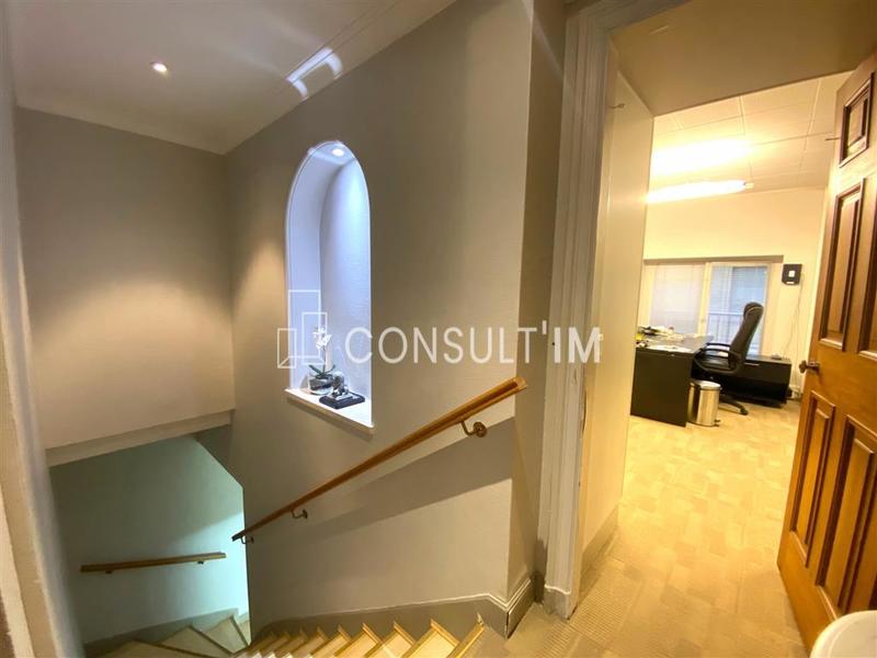 Bureau - 126 m² - 4 pièces