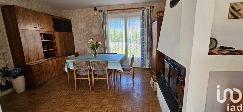 Maison - 90 m² - 5 pièces