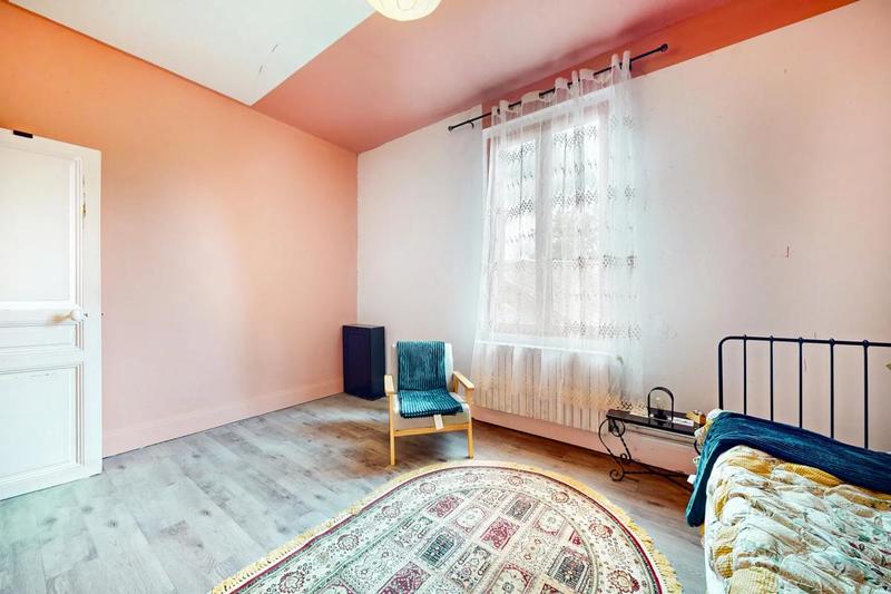 Maison - 132 m² - 5 pièces