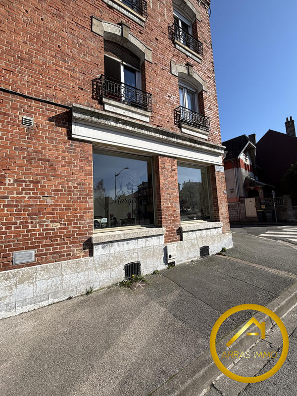 Local commercial - 65 m²