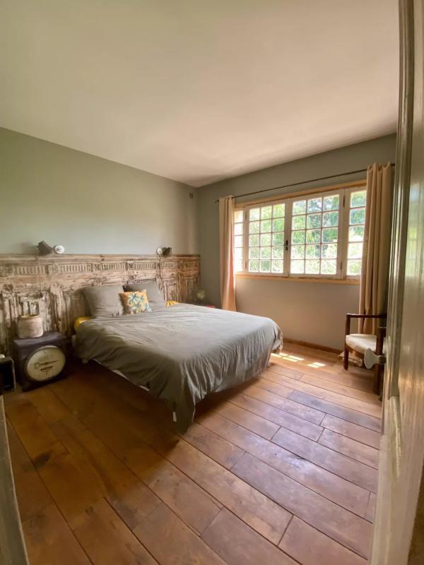 Villa - 230 m² - 10 pièces