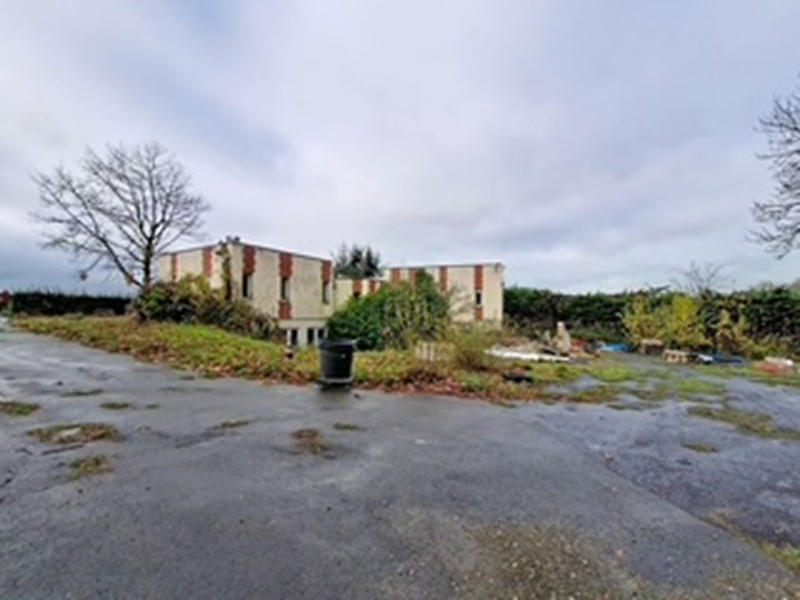 Local commercial - 200 m²