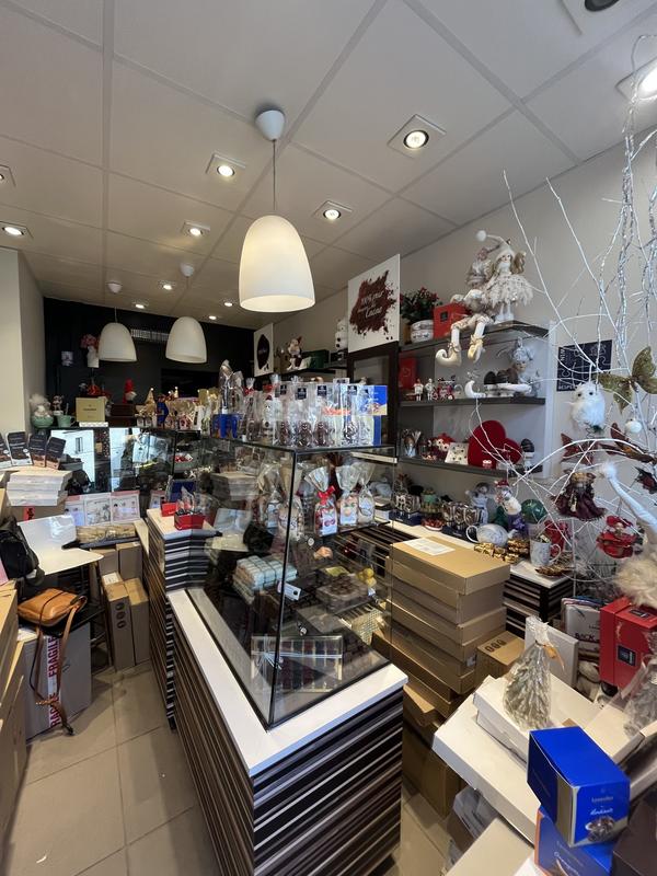 Fonds de commerce - Magasins - 19 m²