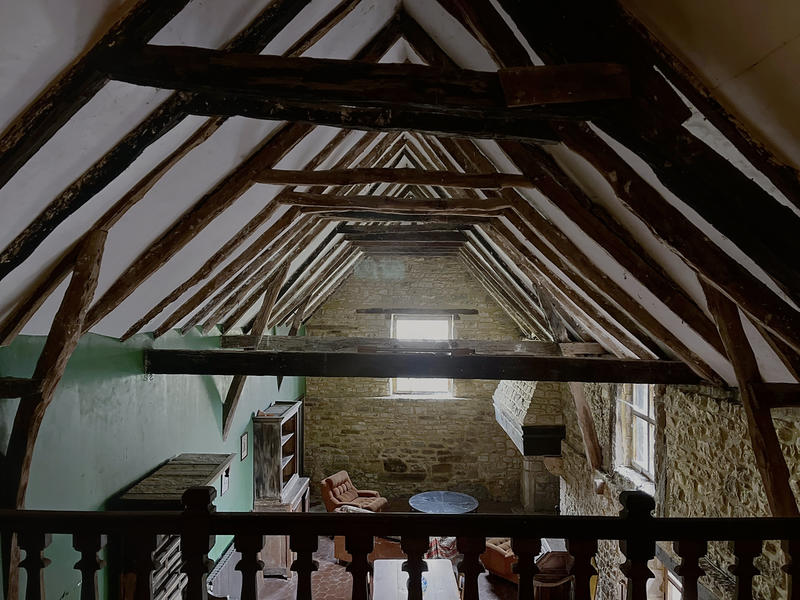 Maison - 280 m² - 8 pièces