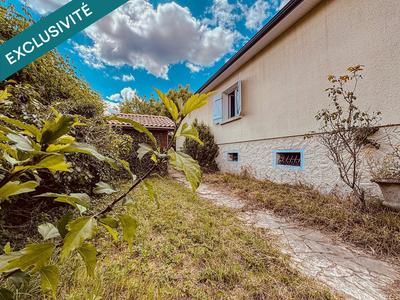 Maison - 105 m² - 5 pièces