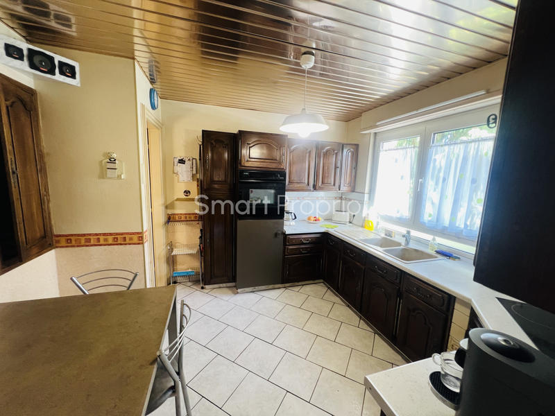 Maison - 92 m² - 5 pièces