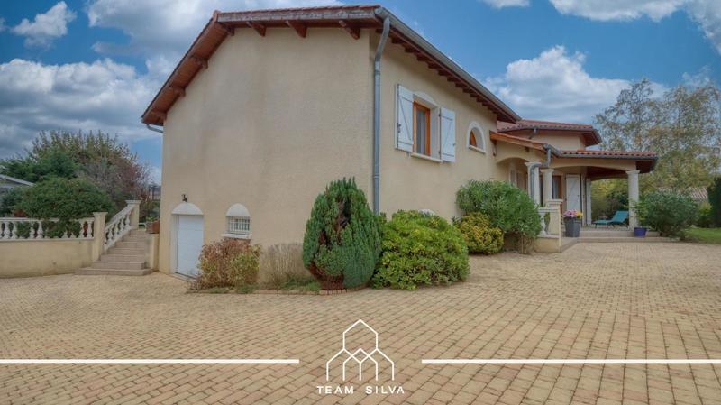 Maison - 170 m² - 5 pièces