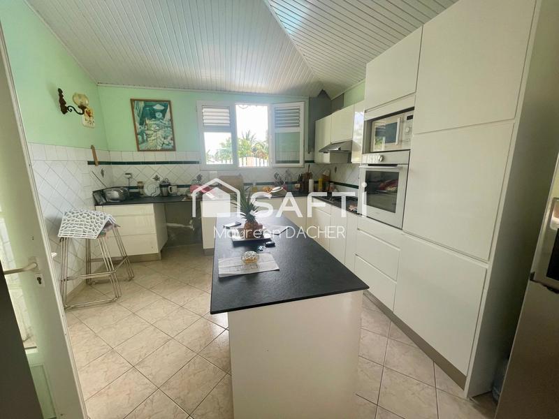 Maison - 145 m² - 5 pièces