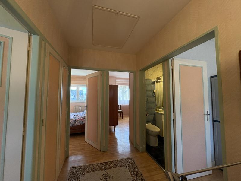 Maison - 103 m² - 6 pièces