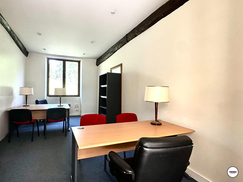 Immeuble - 700 m² - 15 pièces