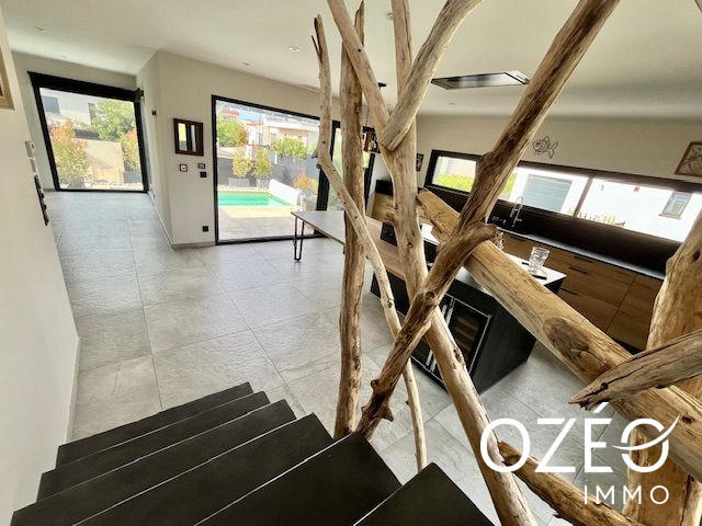 Villa - 142 m² - 6 pièces