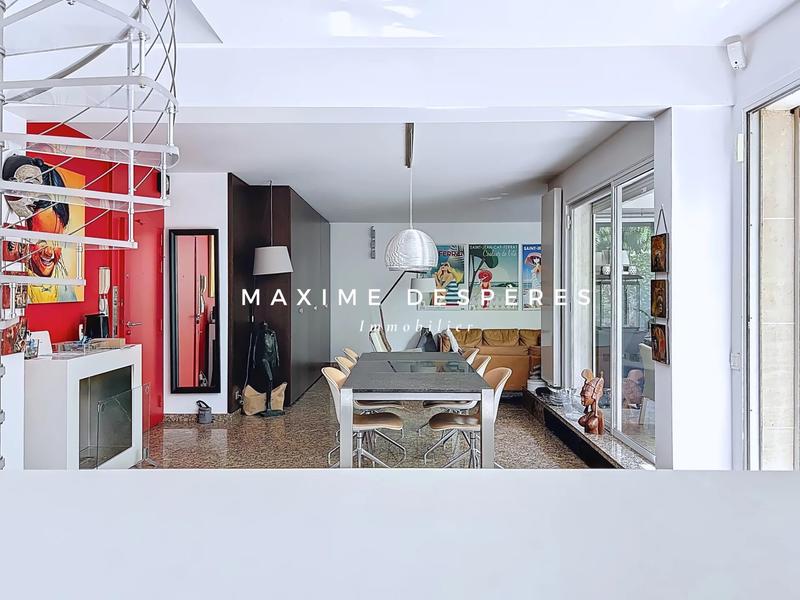 Appartement - 188 m² - 6 pièces