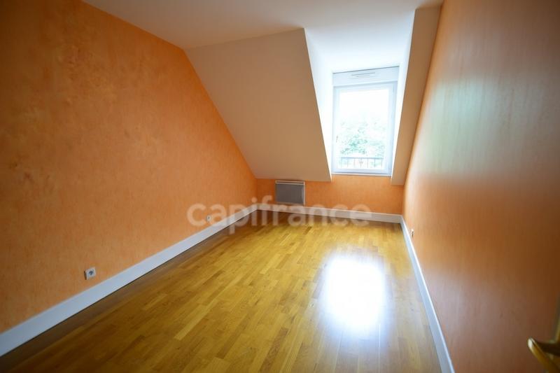 Appartement - 85 m² - 3 pièces