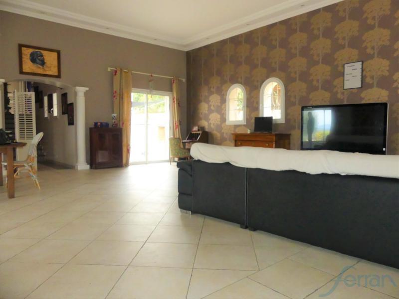 Maison - 200 m² - 4 pièces