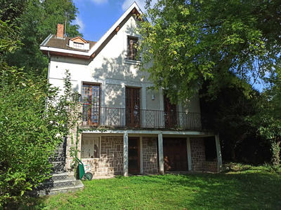 Maison - 171 m² - 6 pièces